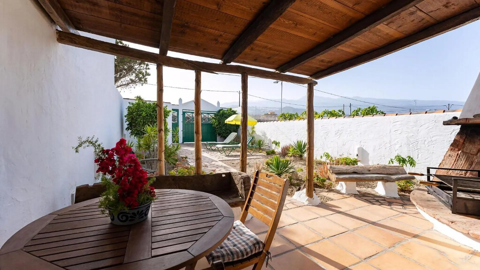 Holiday home Geraeumiges Ferienhaus Casa Verde Fuer Zwei Personen Charco del Pino Spain